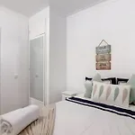 Seaside Heaven - Da Rocha * 波尔蒂芒